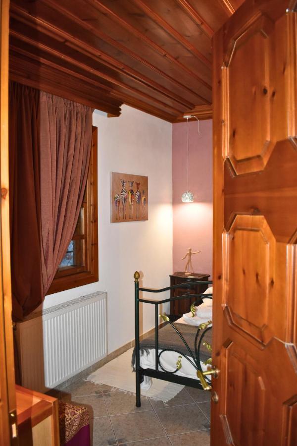 Lila'S Guest House Mikros Prinos Extérieur photo